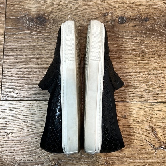 M. Gemi Black Onyx Cerchio Sneakers Size 37/7